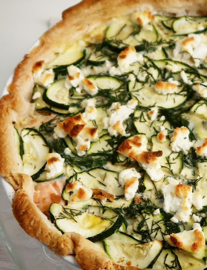 Quiche met zalmfilet, geitenkaas en courgette