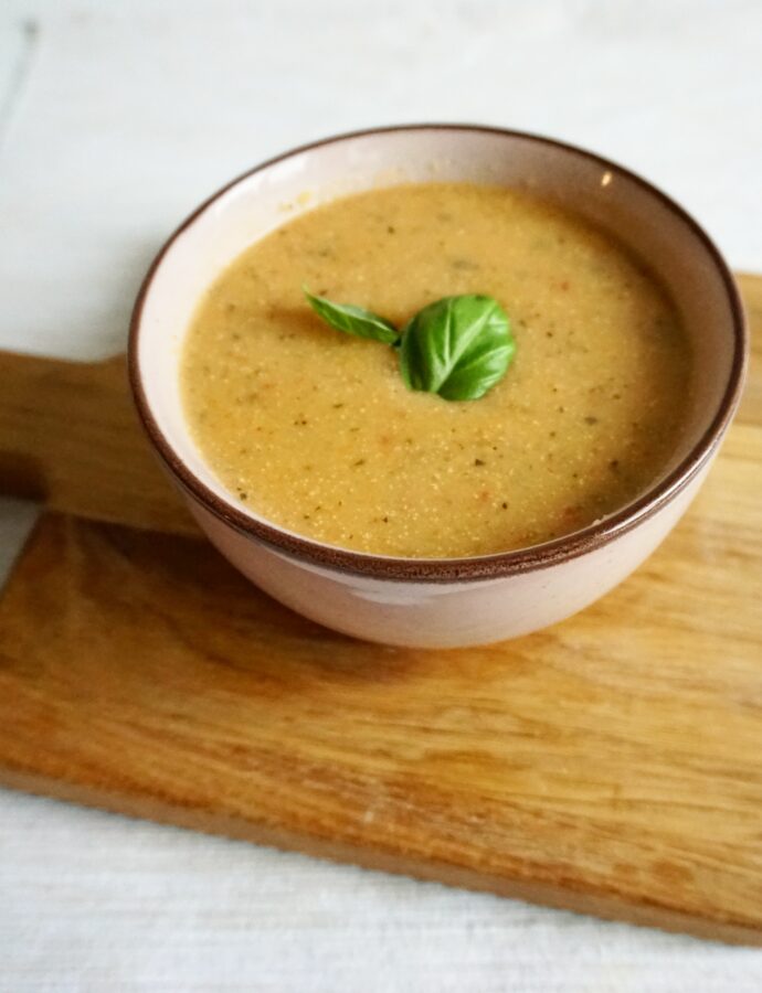 Romige courgette tomatensoep