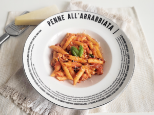 Penne all'Arrabbiata met kip