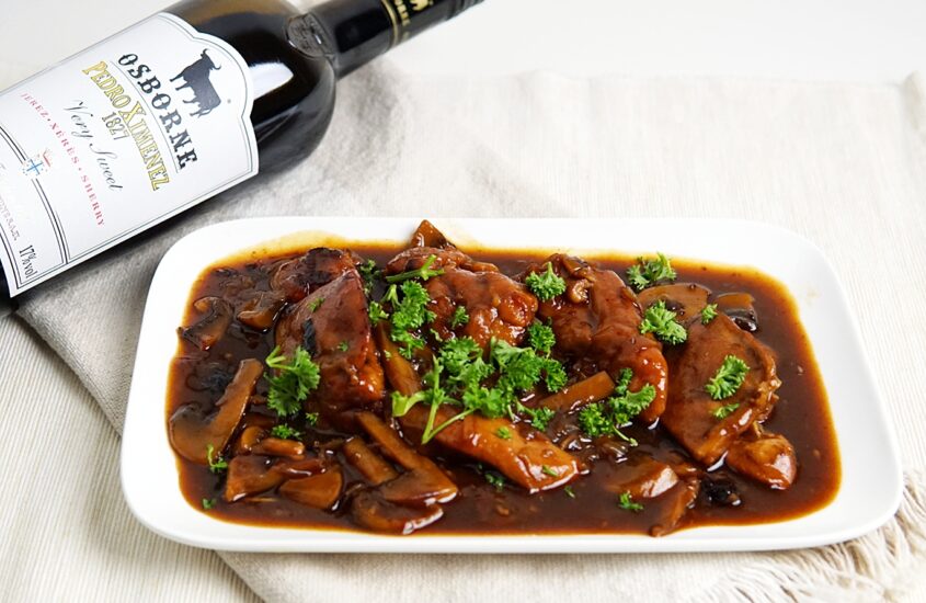 Kip met champignons en zoete sherry saus