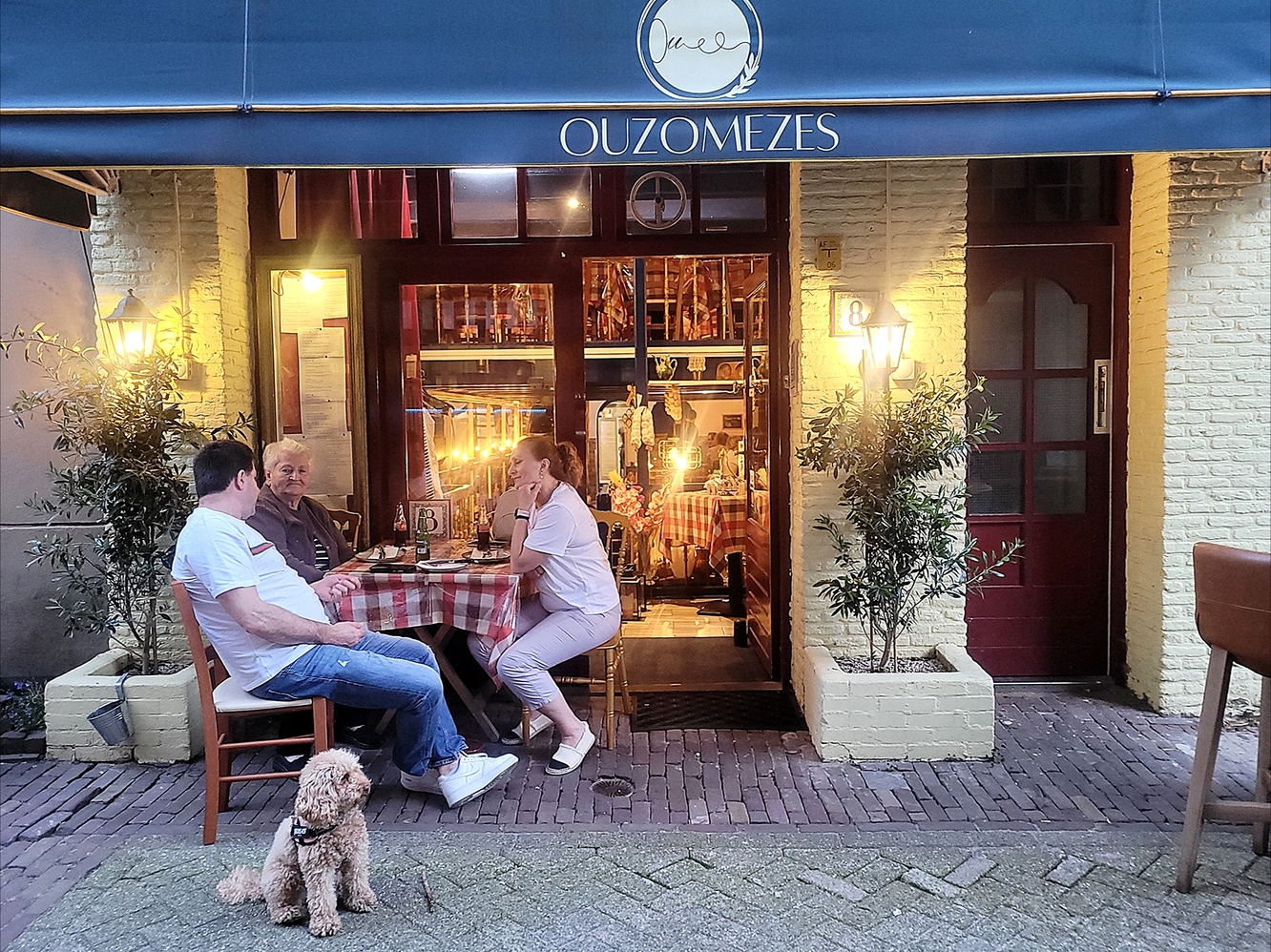 Taverna Ouzomezes Authentiek Grieks in Den Haag