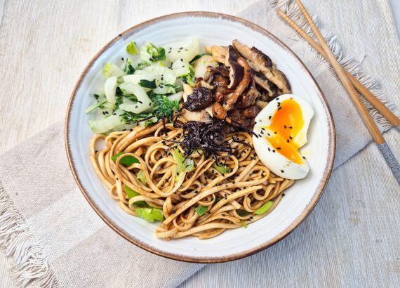 Ramen met paddenstoelen