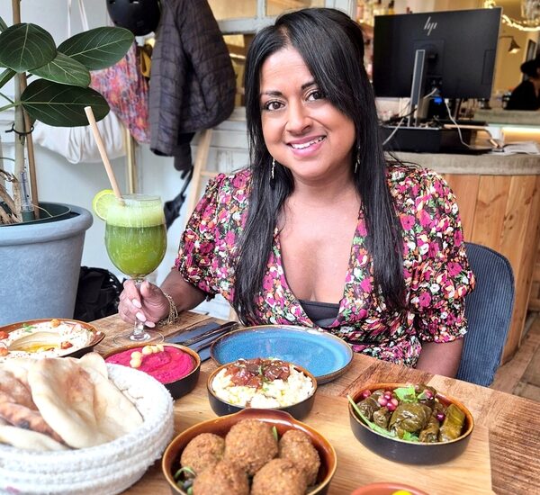 Eten bij Bustan met Midden-Oosters en internationale invloeden