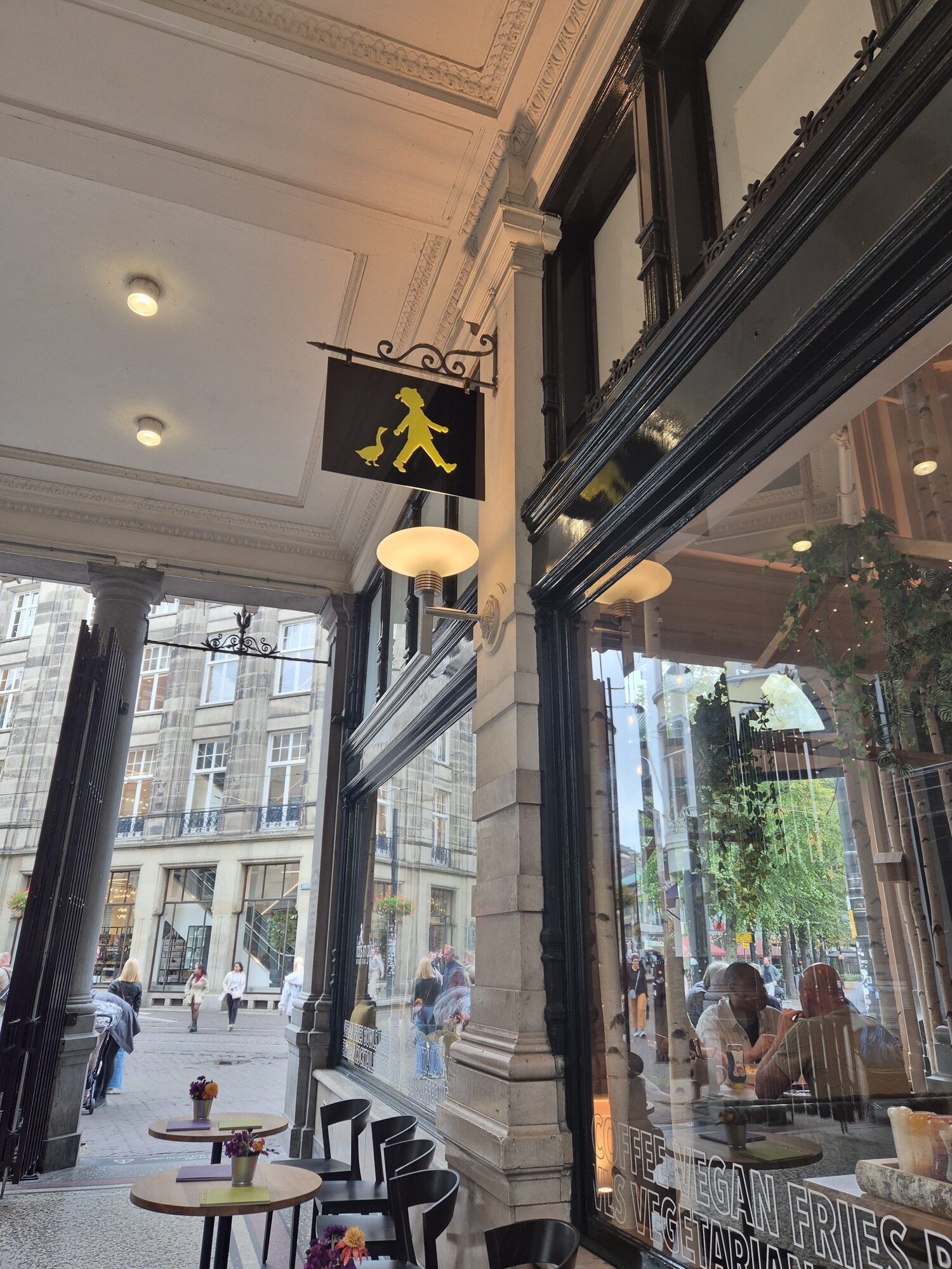 Burgers & bites bij Hans im Glück in Den Haag