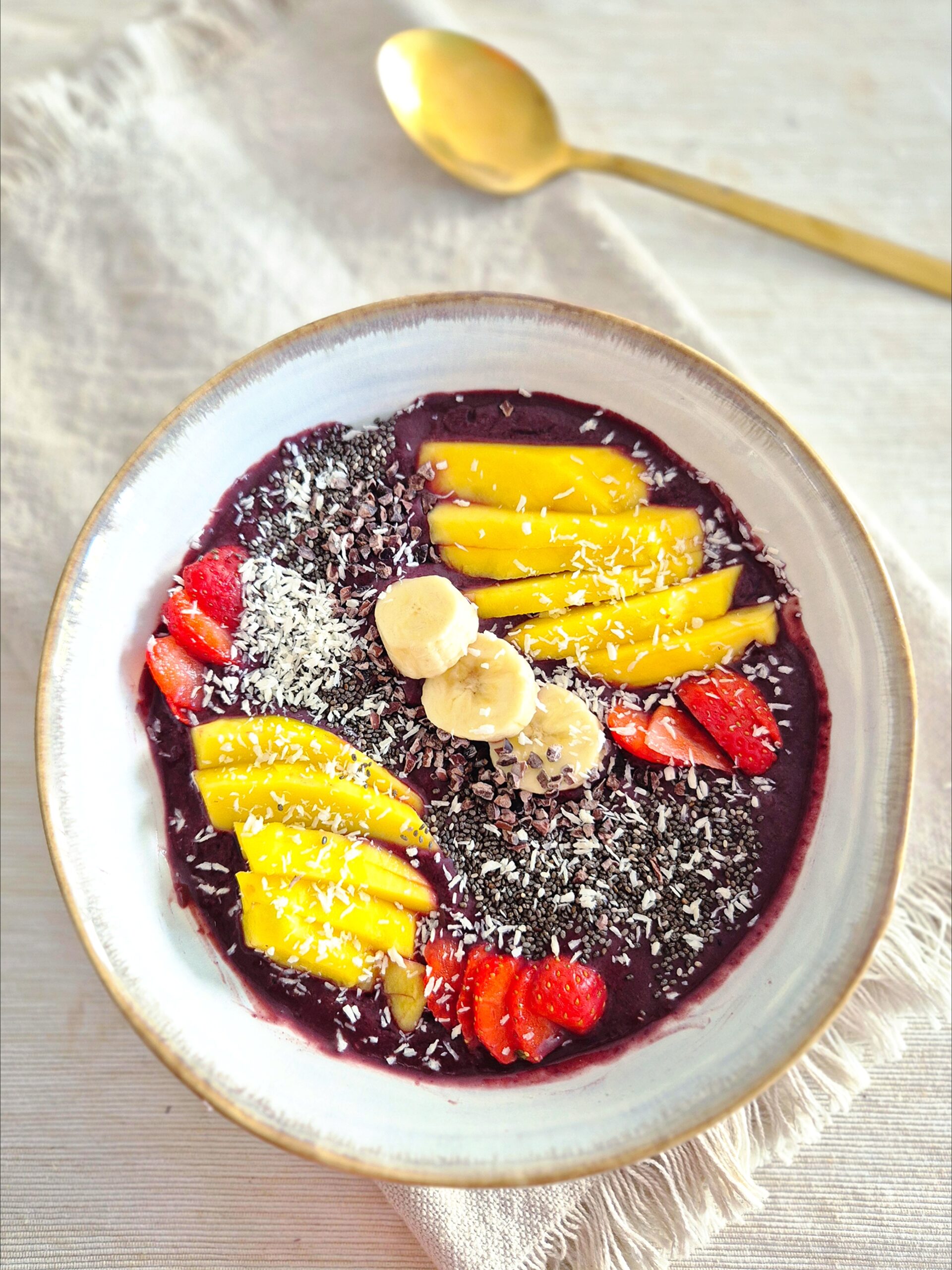 Acaibowl met fruit