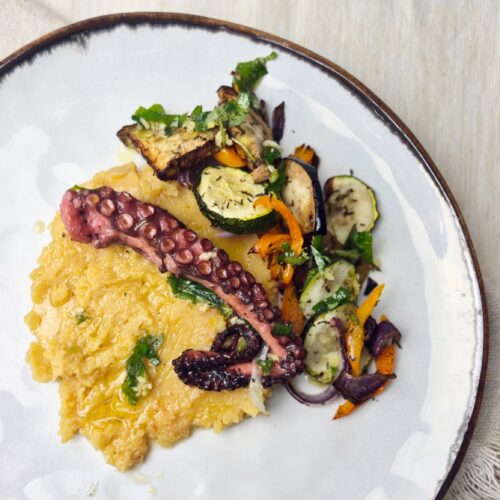 Gegrilde octopus met fava