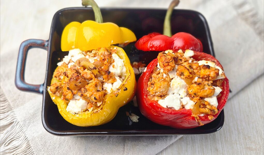 Gevulde paprika met kipgehakt en feta