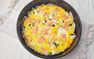 Frittata met courgette en gerookte zalm