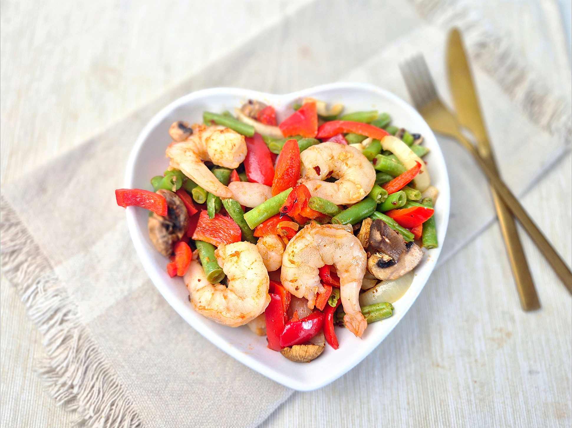 Garnalen met groente uit de airfryer