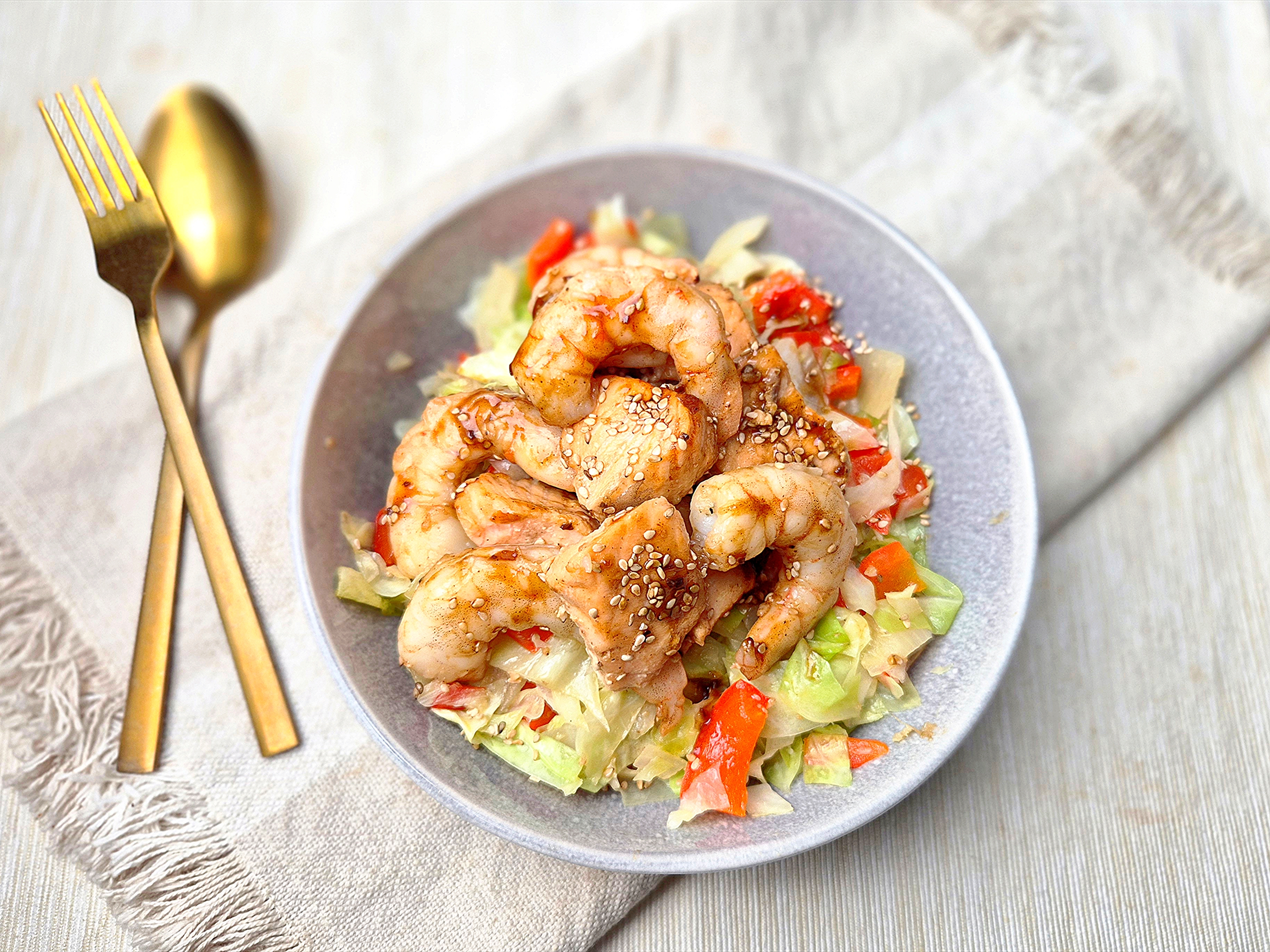 Zalm en garnalen teriyaki met spitskool