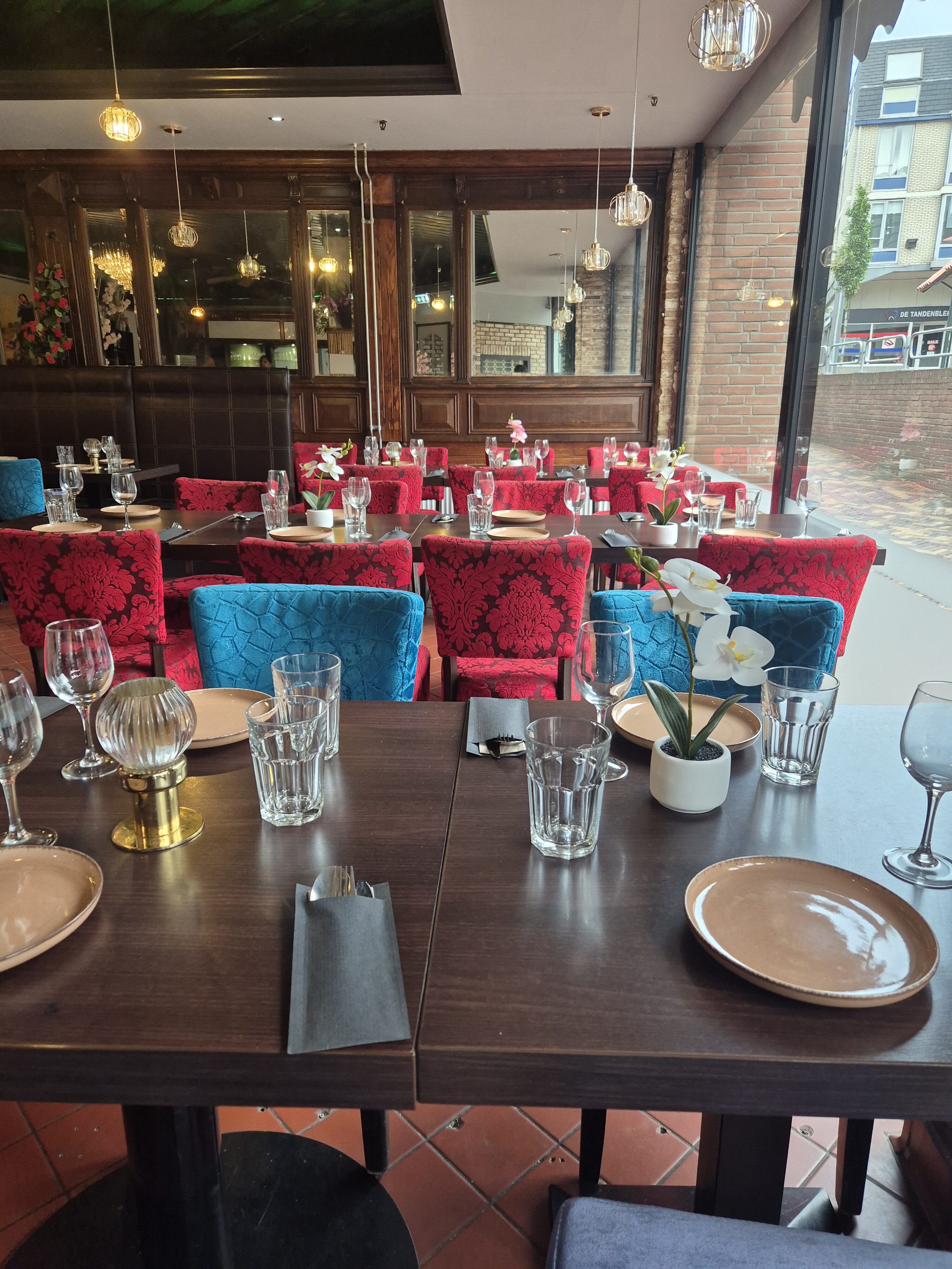 Indiaas eten in Stadshart Zoetermeer bij Bombay Junction