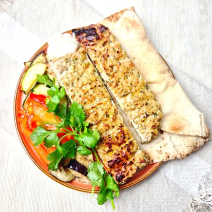 Kip kebab van kipgehakt uit de airfryer