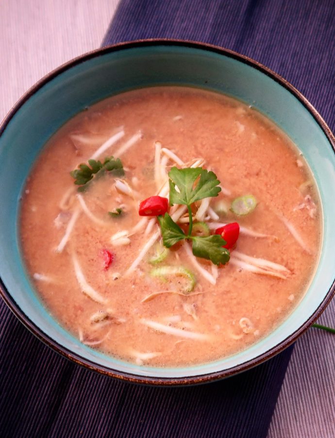 Surinaamse pindasoep